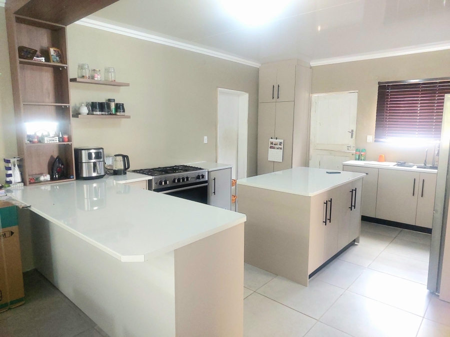 2 Bedroom Property for Sale in Moorreesburg Western Cape